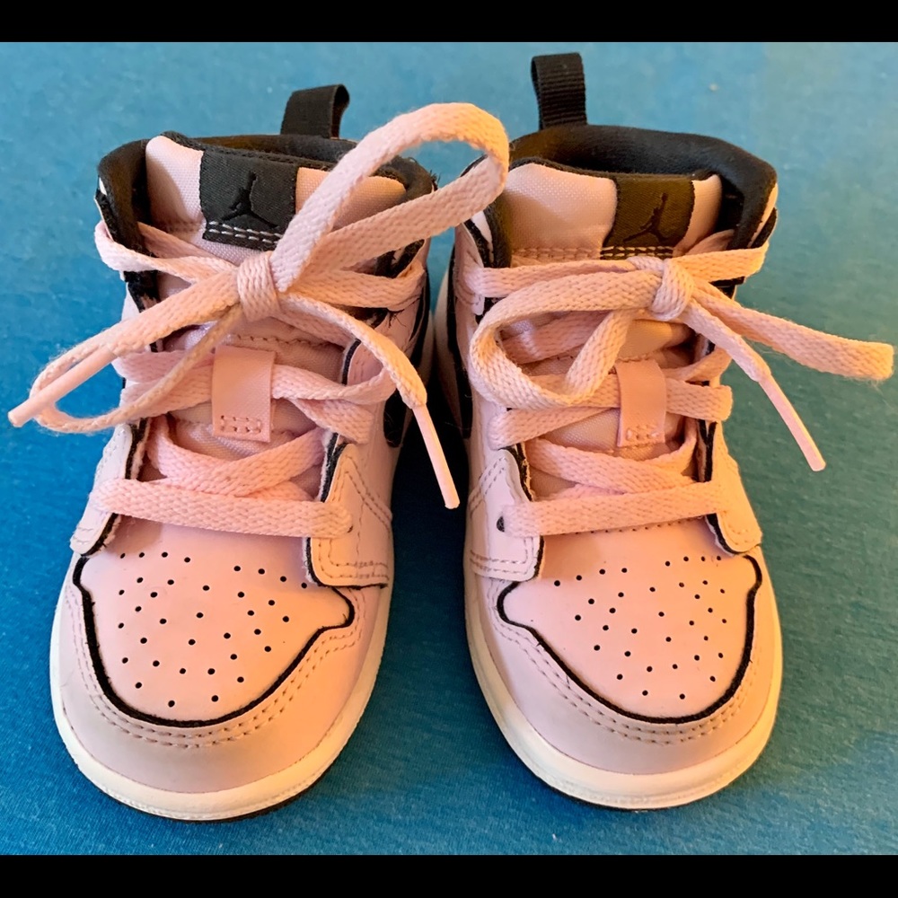 Jordan athletic shoes